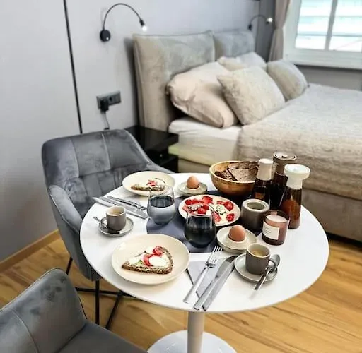 Appartement Direkt Bei Schoenbrunn! *